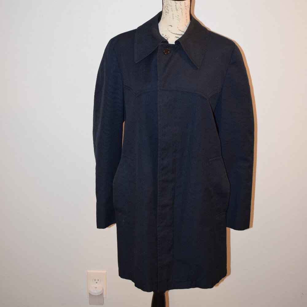Vintage Men's London Fog Maincoats Weatherwear Navy 38 Reg Made In USA